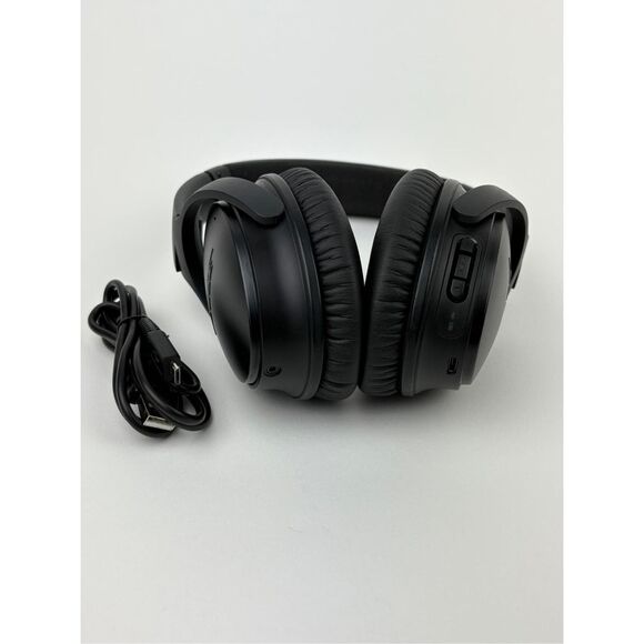 Bose Wireless Over-Ear Headphones - Black - Picture 10 of 12